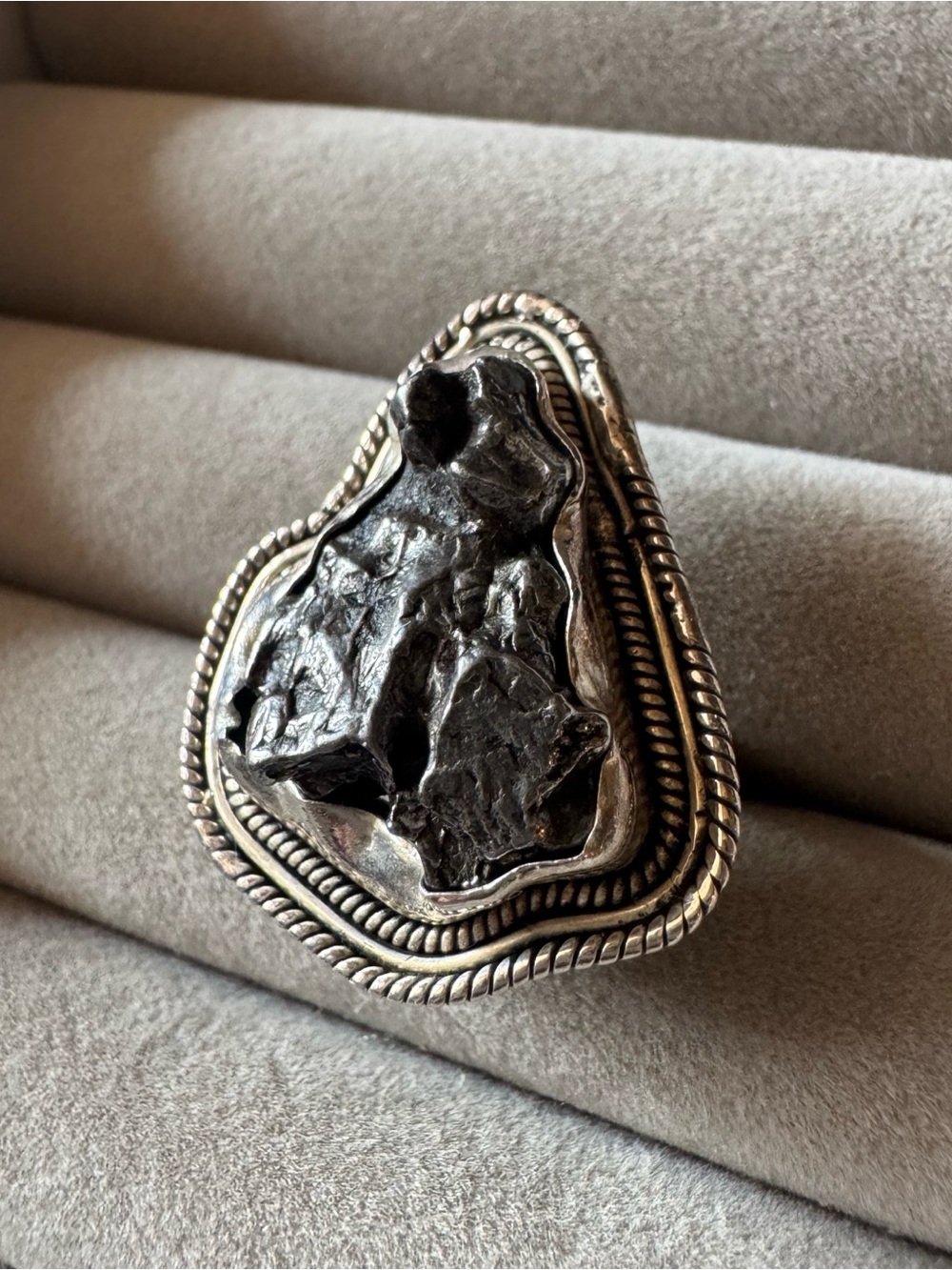 Genuine Campo del Cielo Meteorite 925 Sterling Silver Statement Ring Size 8